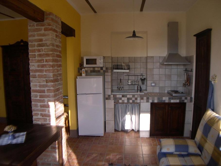 Cascina Sant'Eufemia Villa Sinio Стая снимка