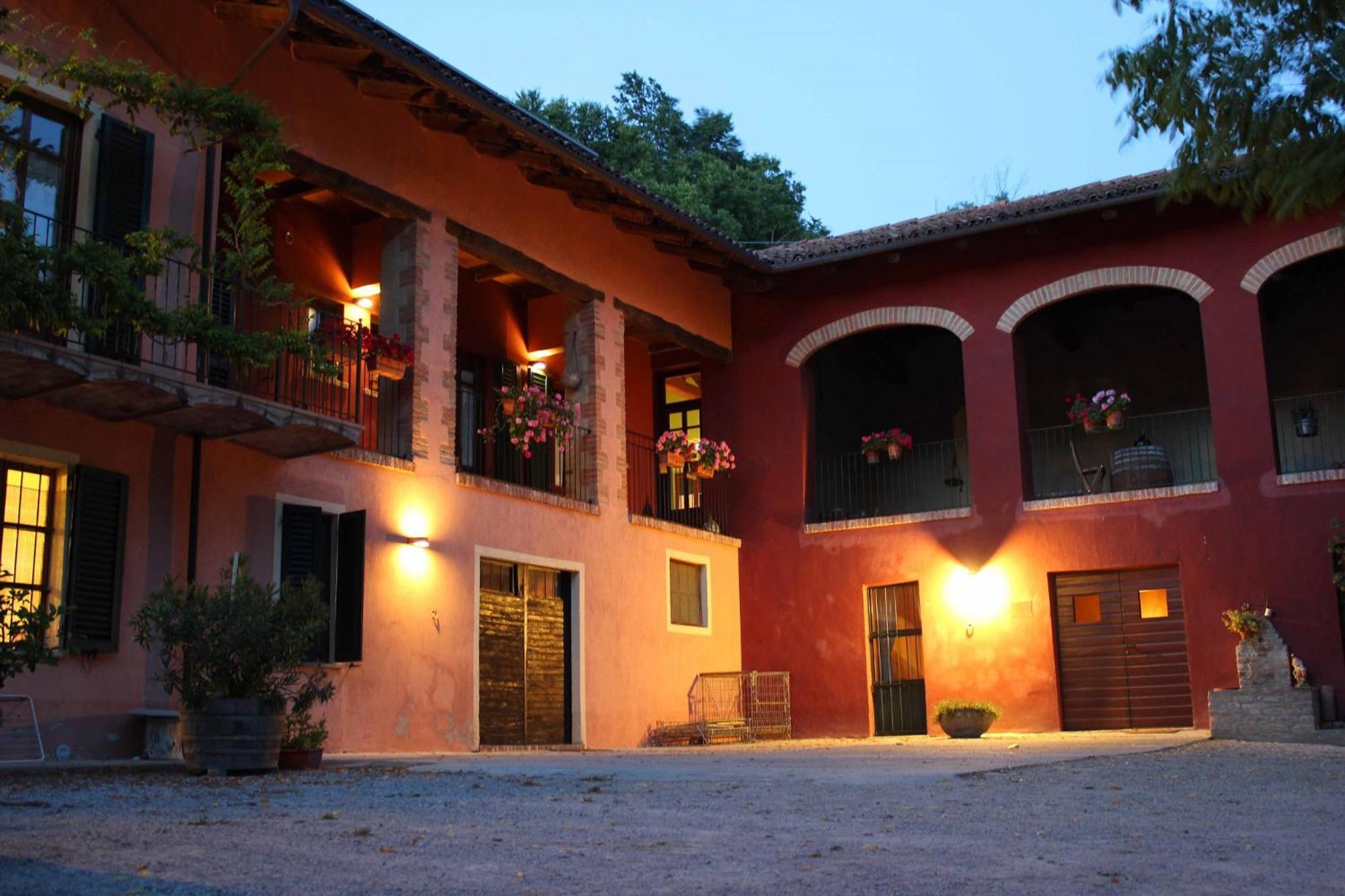 Cascina Sant'Eufemia Villa Sinio Екстериор снимка
